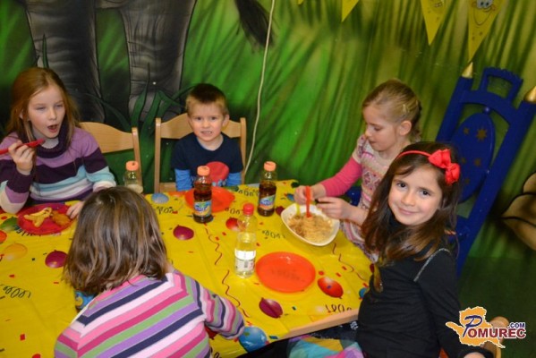 FOTO: Tudi otroci v Maxilandu proslavili Valentina